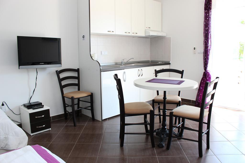 Apartments Palma Sibenik Ruang foto
