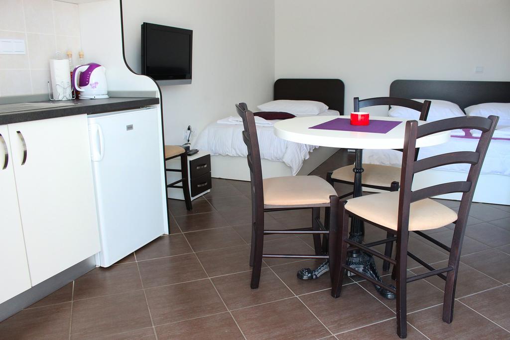Apartments Palma Sibenik Ruang foto