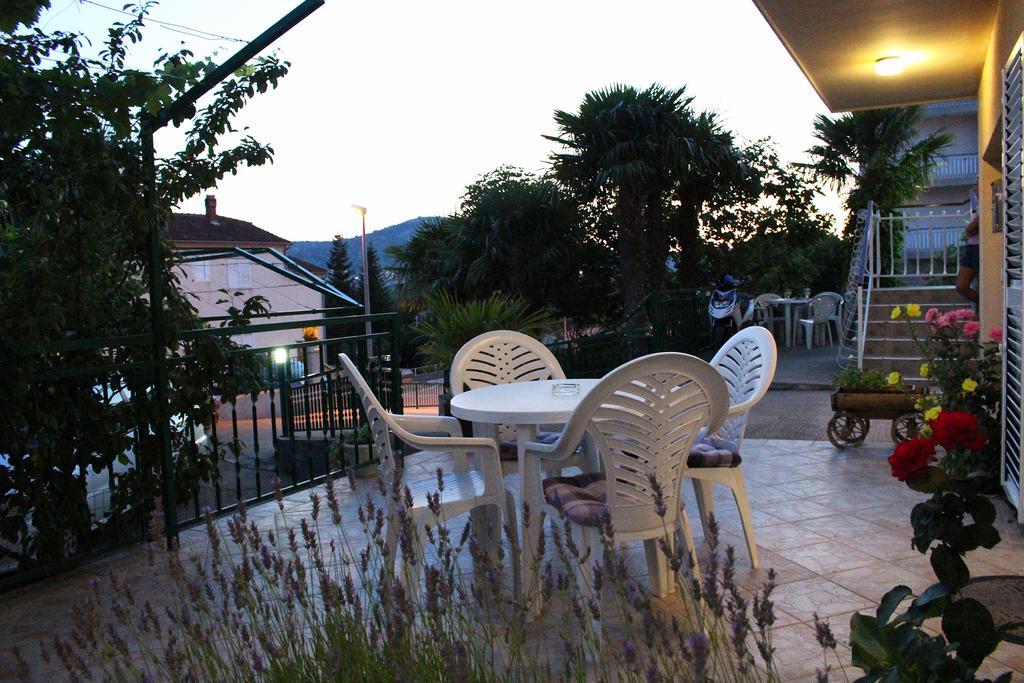 Apartments Palma Sibenik Ruang foto